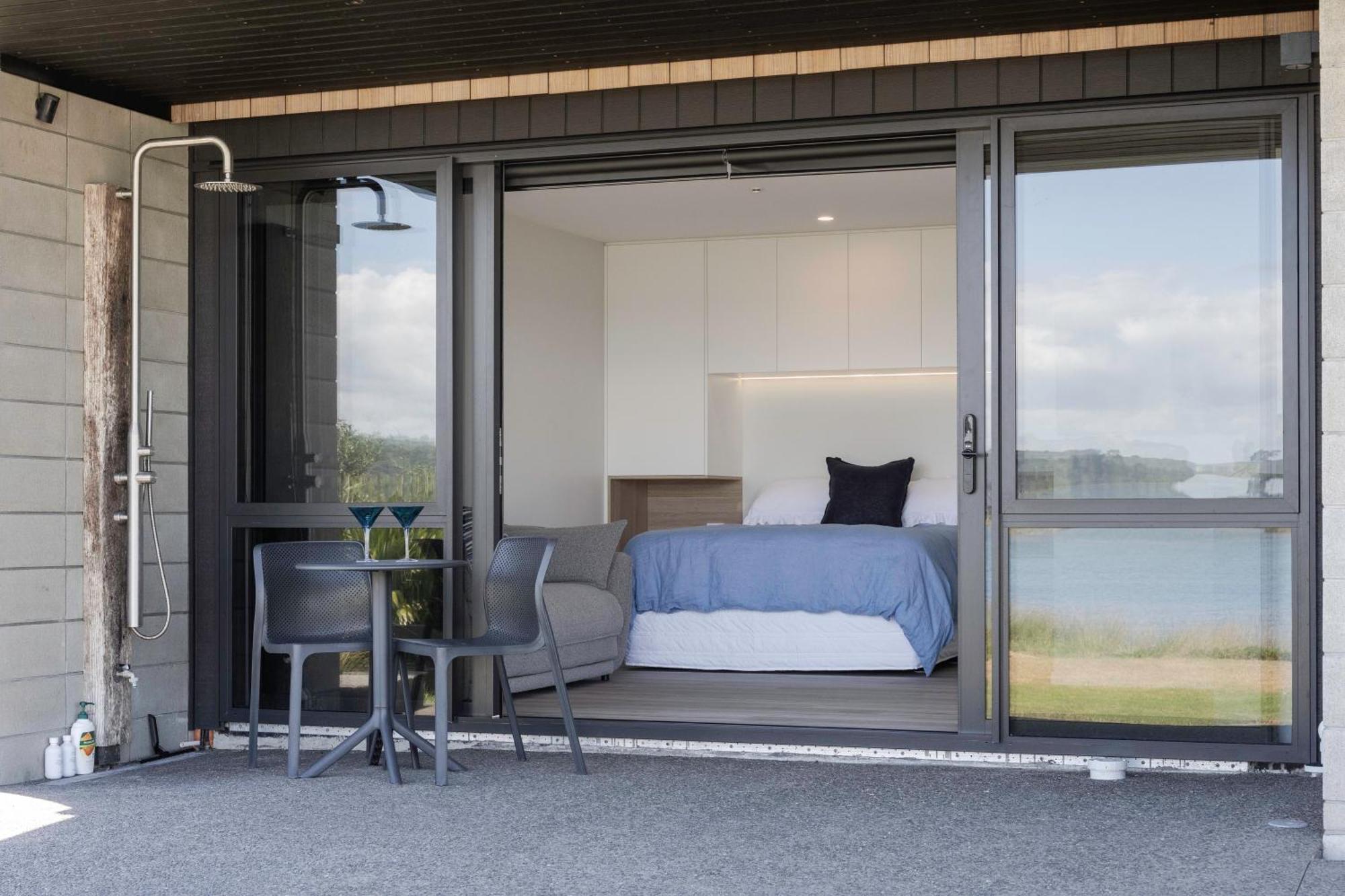 Pukehina Estuary Sunset Views Townhouse & Studio Extérieur photo